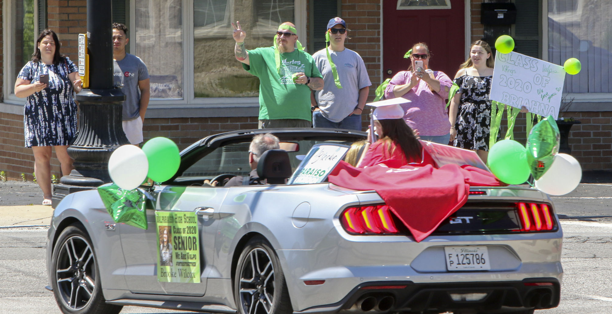 Valpariso High School senior graduates parade